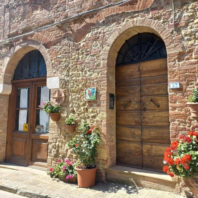 La Casa Del Gallo Radicondoli Exterior foto